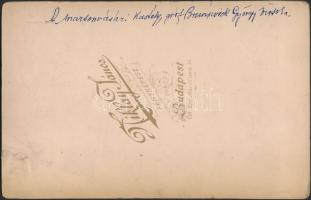 cca 1900 A martonvásári kastély parkjában, 2 db keményhátú fotó, feliratozva, 13x21 cm