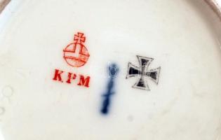 KPM (Königliche Porzellan Manufaktur) Berlin mokkás csésze és alj (báli jelenettel), kézzel festett,...