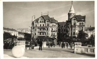 Nagyvárad, Oradea; Fekete Sas szálloda, villamos, Drogéria / hotel, tram, shop