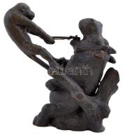 Foghúzó majom, bronz, jelzés nélkül, m:5,5 cm
