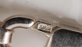 Ezüst(Ag) karlánc, jelzett, h: 22 cm, 17,2 g