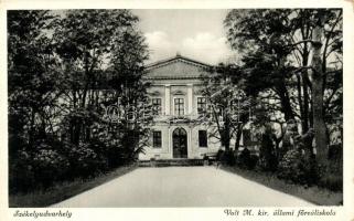 Székelyudvarhely, Odorheiu Secuiesc; a volt Magyar királyi állami főreáliskola / school (kopott sarkak / worn edges)