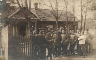 WWI German soldiers, wooden house, group photo