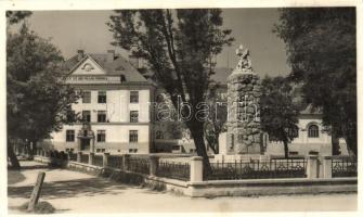 Érsekújvár, Nové Zámky; Római katolikus Szent Ferenc Polgári iskola / school