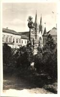 Szabadka, Subotica; park, Szentháromság szobor / park, statue