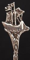 Ezüst, címeres süteményes lapát, Ag., 24,3gr.,jelzett, 16cm/ 
Silver, emblazoned cookie scoop, Ag. ...