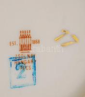 4 db Zsolnay dísztálka, matricása, jelzettek, díszdobozban, apró kopásnyomokkal, d: 8,5 cm