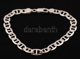 Ezüst vastag karlánc, Ag., 16gr.,jelzett, 24cm/ Silver bracelet, Ag. 16gr., marked, 24cm