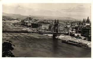 Budapest, Erzsébet híd, Pesti hídfő