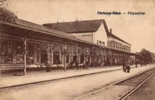 Párkány-Nána, Nána; vasútállomás / railway station (EK)