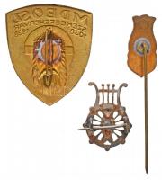 ~1930. 3db Dalos jelvény, közte "OMDSZ - Országos Magyar Dalos Szövetség" zománcozott fém ...