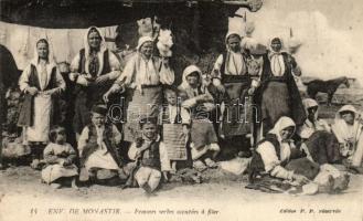 Monastir, Macedonian folklore, spinning women, Monastir, Macedón folklór