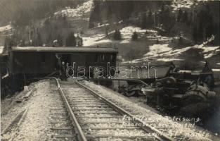 1915 Frauenberg bei Admont, Schnellzugsentgleisung / derailment of fast train, photo