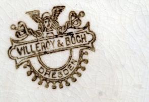 Villeroy&Boch rózsamintás bonbonier, matricás, máz alatti repedésekkel, m: 8 cm,  d: 12 cm