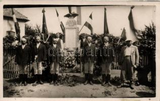 1941 Tordátfalva, Turdeni; Hősök szobra avatási ünnepség / inauguration of the Heroes statue, photo