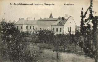 10 db régi magyarországi képeslap, vegyes minőség / 10 old Hungarian town-view postcards, mixed qual...