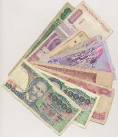 30db-os vegyes külföldbi bankjegy tétel, közte Csehszlovákia, Lengyelország, Olaszország, Románia T:vegyes 30pcs of various banknotes, including Czechoslovakia, Poland, Italy, Romania C:mixed