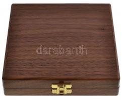 Kósa István (1953-) 2000. "Európa Közepén 1100 éve" Ag emlékérem eredeti dísztokban tanúsí...