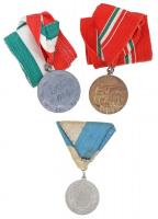 ~1930-1940. PATRIA ezüstözött Br sportérem mellszalagon, ARKANZAS BUDAPEST gyártói jelzéssel (30mm) + 1964. Magyar Szabadságharcos Szövetség - Eger 1963 II. fém lövész díjérem szalagon (35mm) + 1964. Eger 1964 ezüstözött fém lövész díjérem szalagon (39mm) T:2