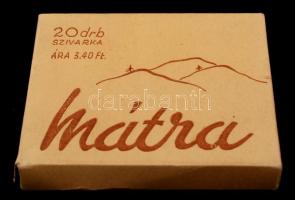 cca 1960 Mátra szivarka bontatlan csomagolású cigaretta / Unopened box of vintage cigarettes