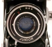 cca 1950 Welta Junior fényképezőgép Meritar 1:3,5 f:=75mm objektívvel, jó állapotban