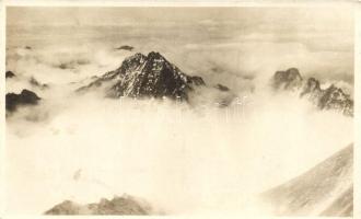 Tátra, Tengerszem-csúcs, Omladék-völgy, légi felvétel / mountain peak, aerial view