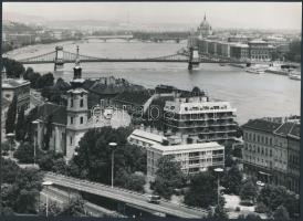 cca 1976 Budapesti és dunai látképek professzionális minőségben, 3 db fénykép, 18x17 cm és 17x24 cm ...