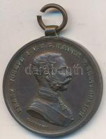 1914. "Ferenc József Bronz Vitézségi Érem" Br kitüntetés mellszalag nélkül. Szign.: Tautenhayn T:2 Hungary 1914. "Bronze Gallantry Medal" Br medal without ribbon. Sign: Tautenhayn C:XF