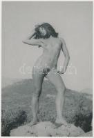 cca 1970 Vágyak fogságában, 3 db finoman erotikus nagyméretű fénykép, 24x16 cm /
cca 1970 3 erotic ...