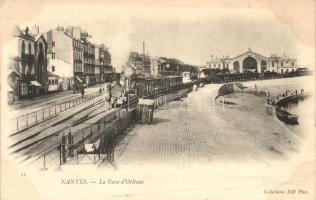 Nantes, Orleans railway station, locomotive (EK)