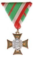 1923. II. osztályú nem katona állományú Tiszti Szolgálati Jel kitüntetés mellszalagon T:2 Hungary 1923. Officers Distinction for Long Service non-Combatants, 2nd Class decoration with ribbon C:XF NMK 350.
