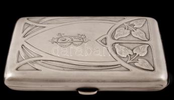 Díszes szecessziós ezüst (Ag.) cigarettatárca, monogrammal, jelzett, bruttó 75 g