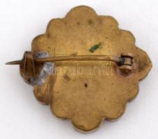 Muranói üvegből kirakott festett emlék kitűző "Roma" felirattal, 2,5×2,5 cm