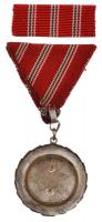 1957. "Szolgálati Érdemérem" zománcozott Br kitüntetés mellszalagon, szalagsávval és minia...