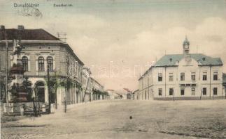 Dunaföldvár, Erzsébet tér, Községház, kiadja Schwendtner Ferencz (kis szakadás / small tear)