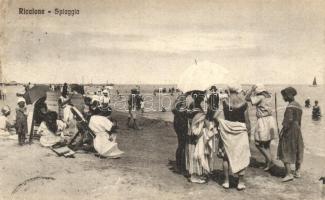 Riccione, Spiaggia / beach, bathing people (EK)