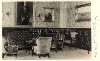 Ózd, a Rimamurány-Salgótarjáni Vasmű R.T. Ózdi vas- és acélgyára, a Tiszti kaszinó társalgójának belseje, Foto Mendlik