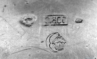 4 db díszes ezüst (Ag.) zsebóra tok, különböző méretben, összesen bruttó 142,8 g