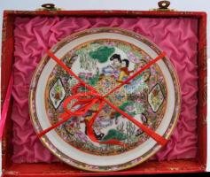 Jelzett szaké készlet, kézzel festett, eredeti dísz dobozában, hibátlan, összesen: 8 db