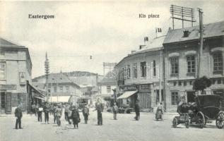 Esztergom, Kis piac, lovaskocsi, Bartal üzlete, Garai üzlete, Frey vasüzlete, kávéház