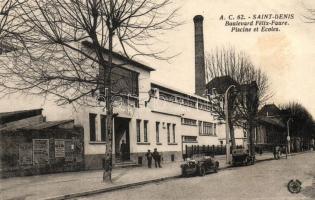 Saint-Denis, Boulevard Felix Faure, Piscine et Ecoles / street, swimming pool, schools, automobiles (EK)