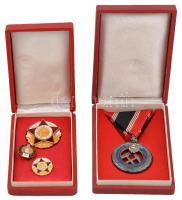 ~1960. "Nehézipar Kiváló Dolgozója" zománcozott, aranyozott fém kitüntetés miniatűrrel, ad...