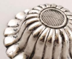 Ezüst teaszűrő, jelzés nélkül, Ag., 22gr, 7x25cm /
Silver tea-strainer, no marked, Ag., 22gr, 7x25c...