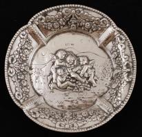 Ezüst angyalos tálka, jelzett, Ag., 43,4gr, d:9cm /Silver bowl with angels, marked, Ag, 43,4gr, d. 9cm