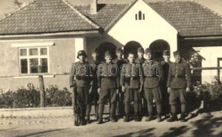 1942 Csittszentiván, Santioana de Mures; Csittszentiván visszatért, magyar katonák csoportképe / entry of the Hungarian troops, group photo