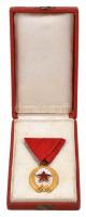 1954. "Munka Érdemrend" arany fokozata mellszalaggal, eredeti tokban T:2