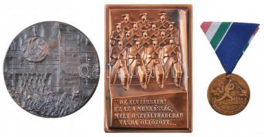 Kiss Nagy András (1930-1997) 1977. "De elvtársaim! Ez az a munkásság, mely osztályharcban vasba...