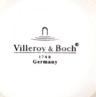 Villeroy & Boch fehér mázas teás csészealjak, tálkák, kis kiöntők, jelzettek hibátlanok, összese...