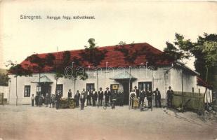 Sáregres, Hangya fogyasztási szövetkezet (kis szakadás / small tear)