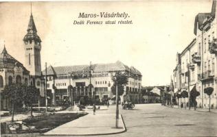 Marosvásárhely, Targu Mures; Deák Ferenc utca, Városháza, kiadja Révész Béla / street, town hall (EK)